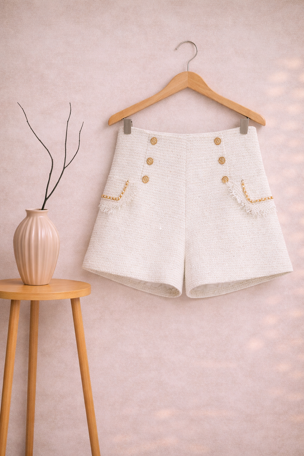 The Atelier Short